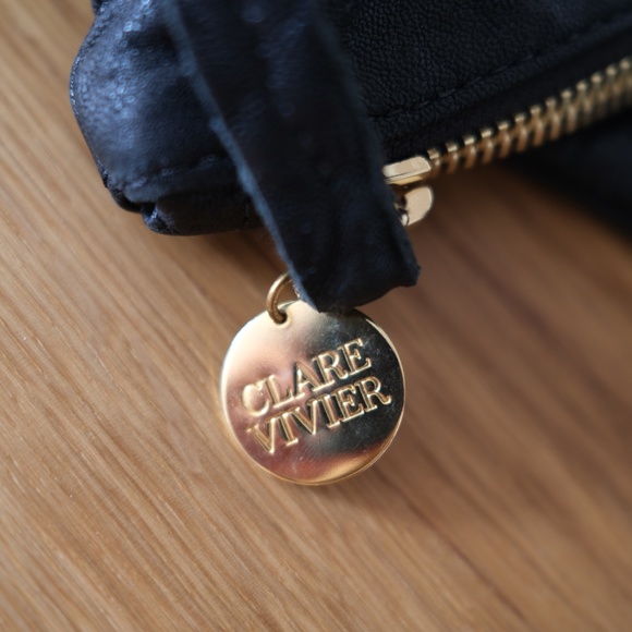 Clare Vivier Oversized Flat Clutch - Picture 1 of 2